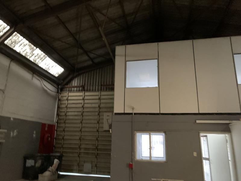 To Let Commercial Property for Rent in Montague Gardens Western Cape
